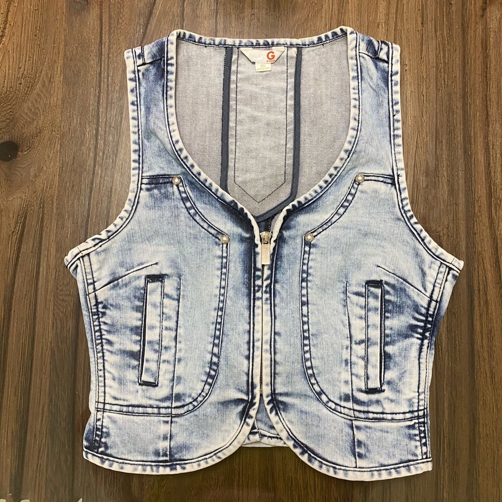 GUESS vest